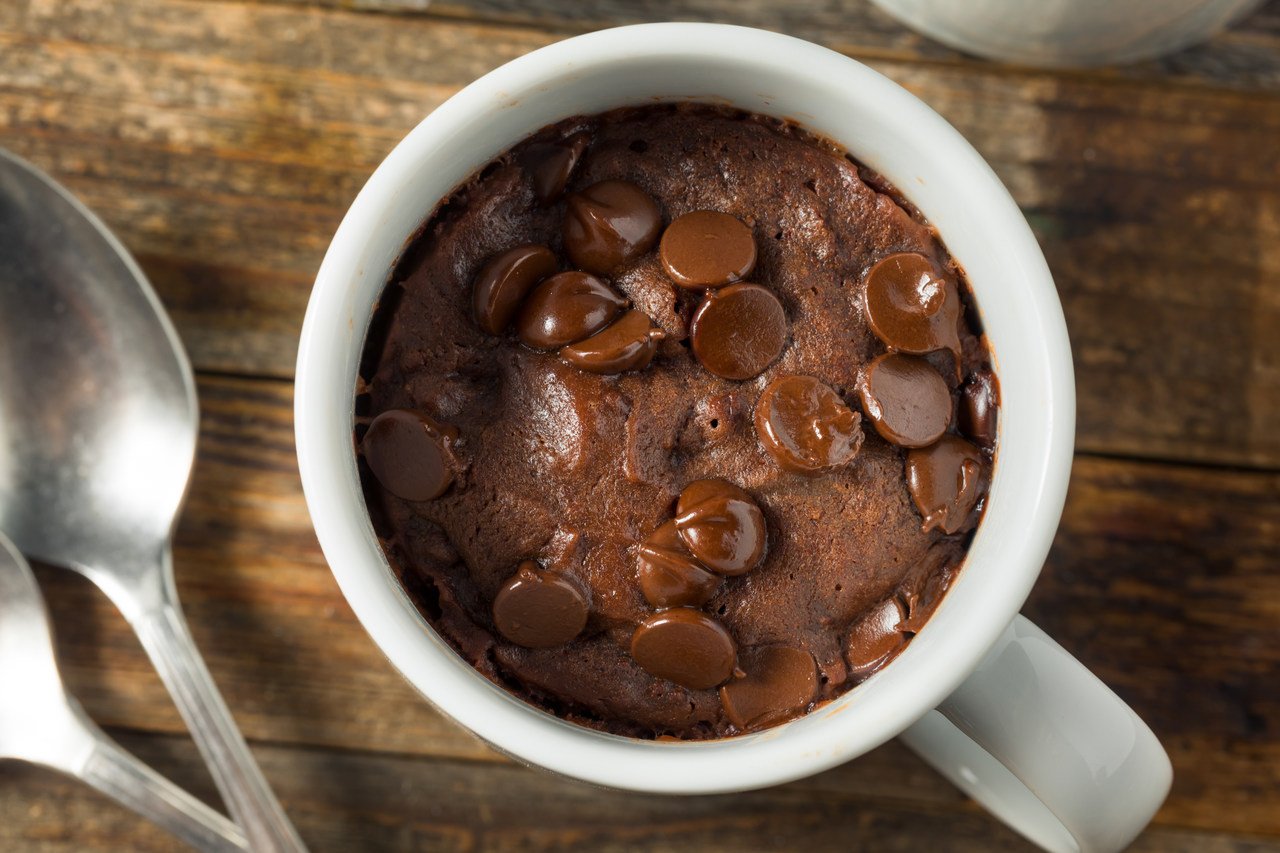 foto da receita Bolo de chocolate na caneca