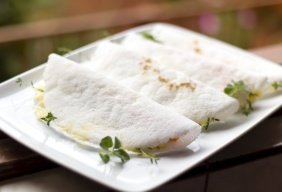 foto da receita Tapioca com banana da terra e queijo coalho