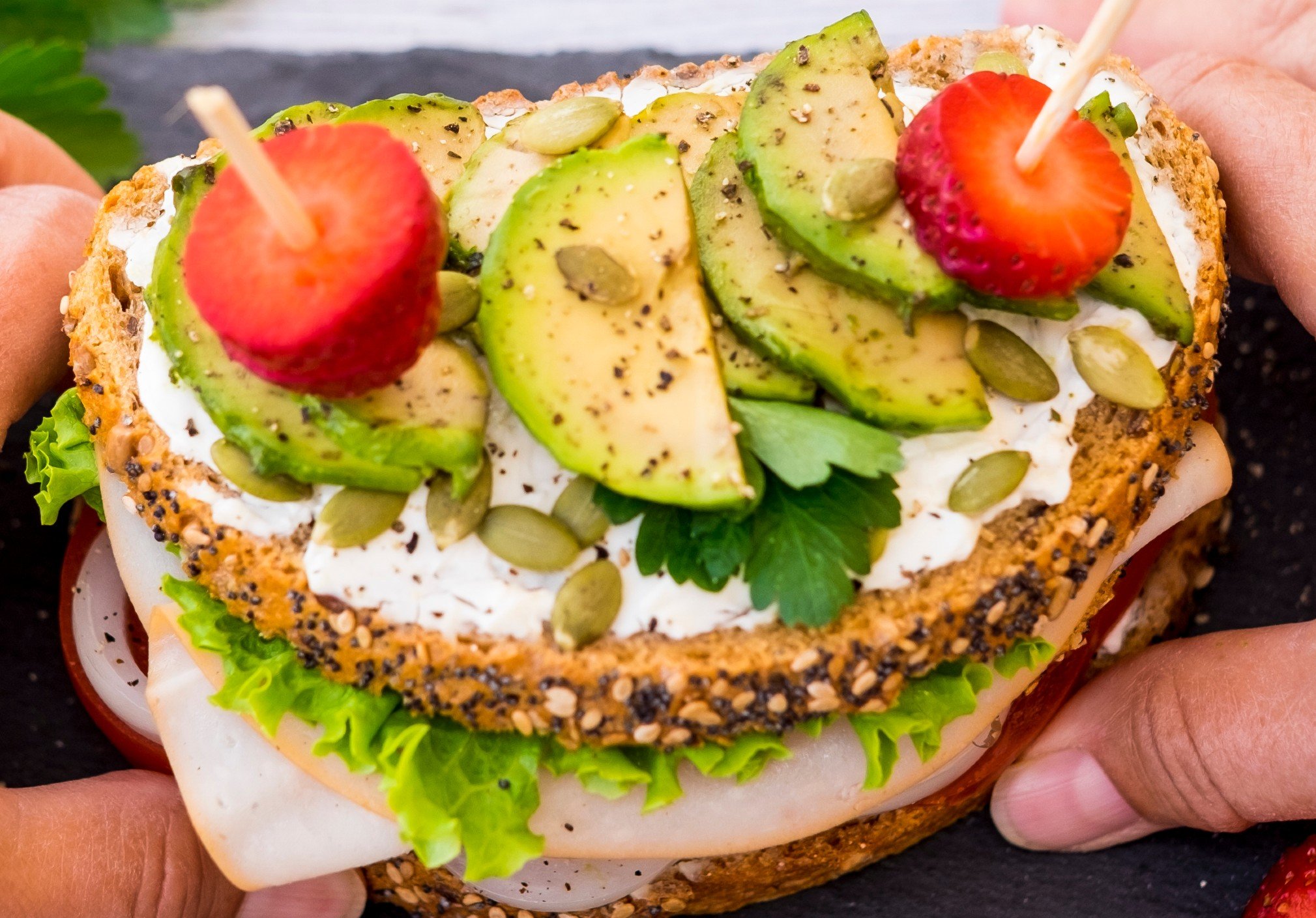 foto da receita Sanduíche de peito de peru