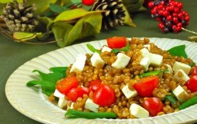 foto da receita Salada de trigo natalina