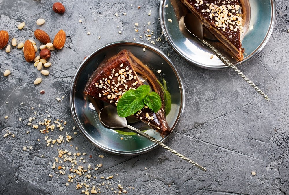 foto da receita Bolo de cenoura com cobertura de chocolate meio amargo