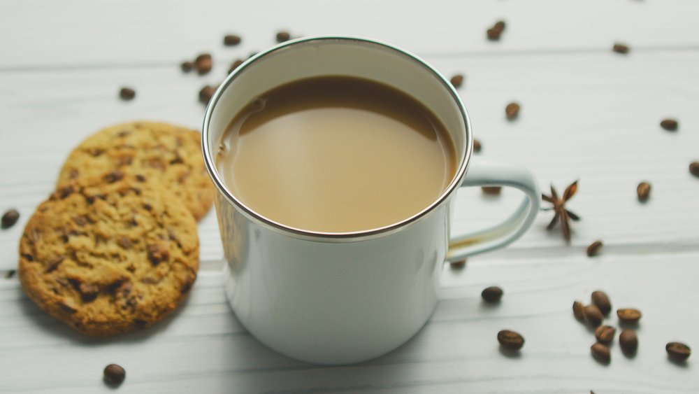 foto da receita Café com leite integral com açúcar