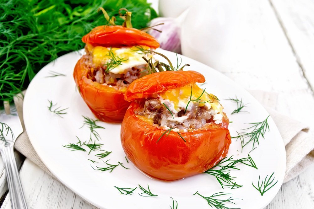 foto da receita Tomate recheado low carb