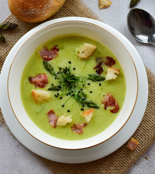 foto da receita Creme de couve e gengibre 